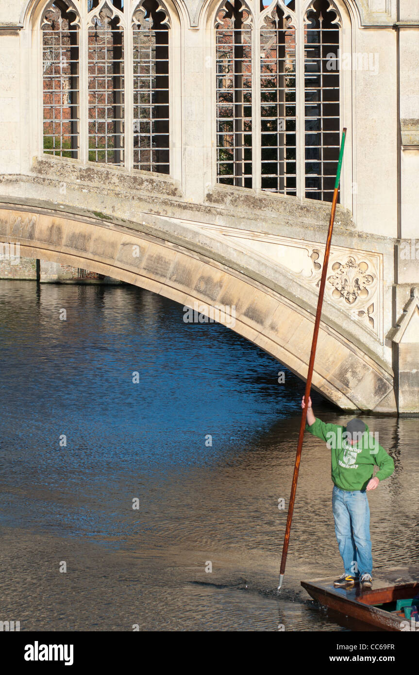 Ponte dei Sospiri presso il St John's College di Cambridge, Regno Unito Foto Stock