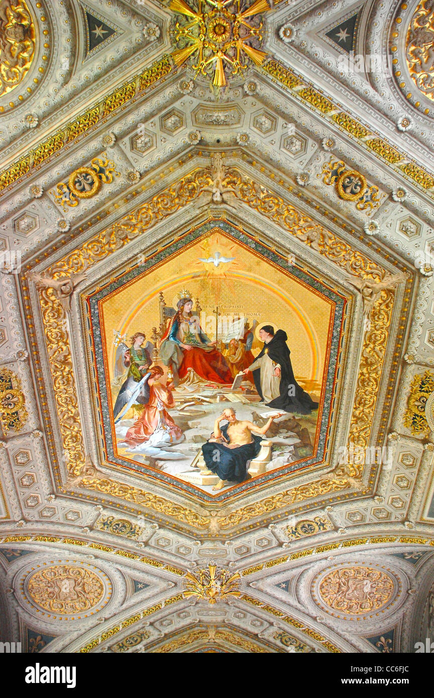 Elaborare il disegno e le sculture dei Musei Vaticani, Vaticano Foto Stock