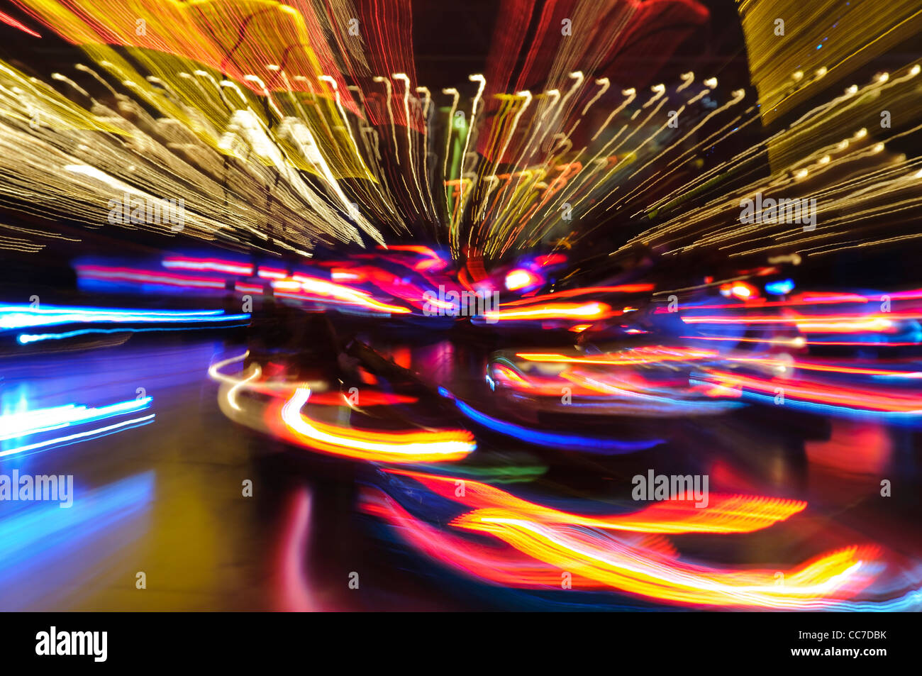 Il paraurti di automobili, giostra, sentieri di luce, fiera, Erfurt, Turingia, Germania, Europa Foto Stock