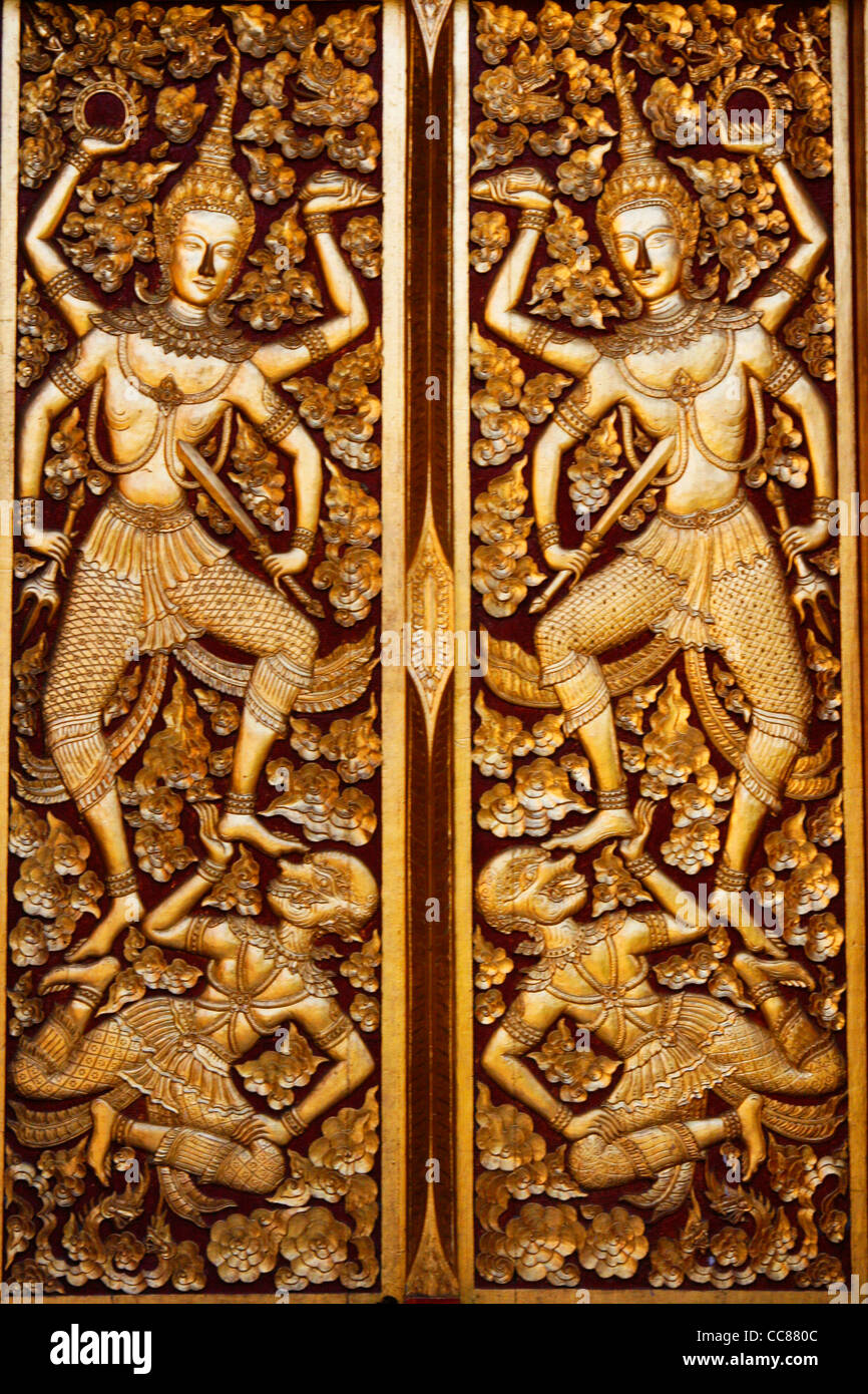 Golden Door di Wat Doi Suthep. Chiang Mai, Thailandia. Foto Stock