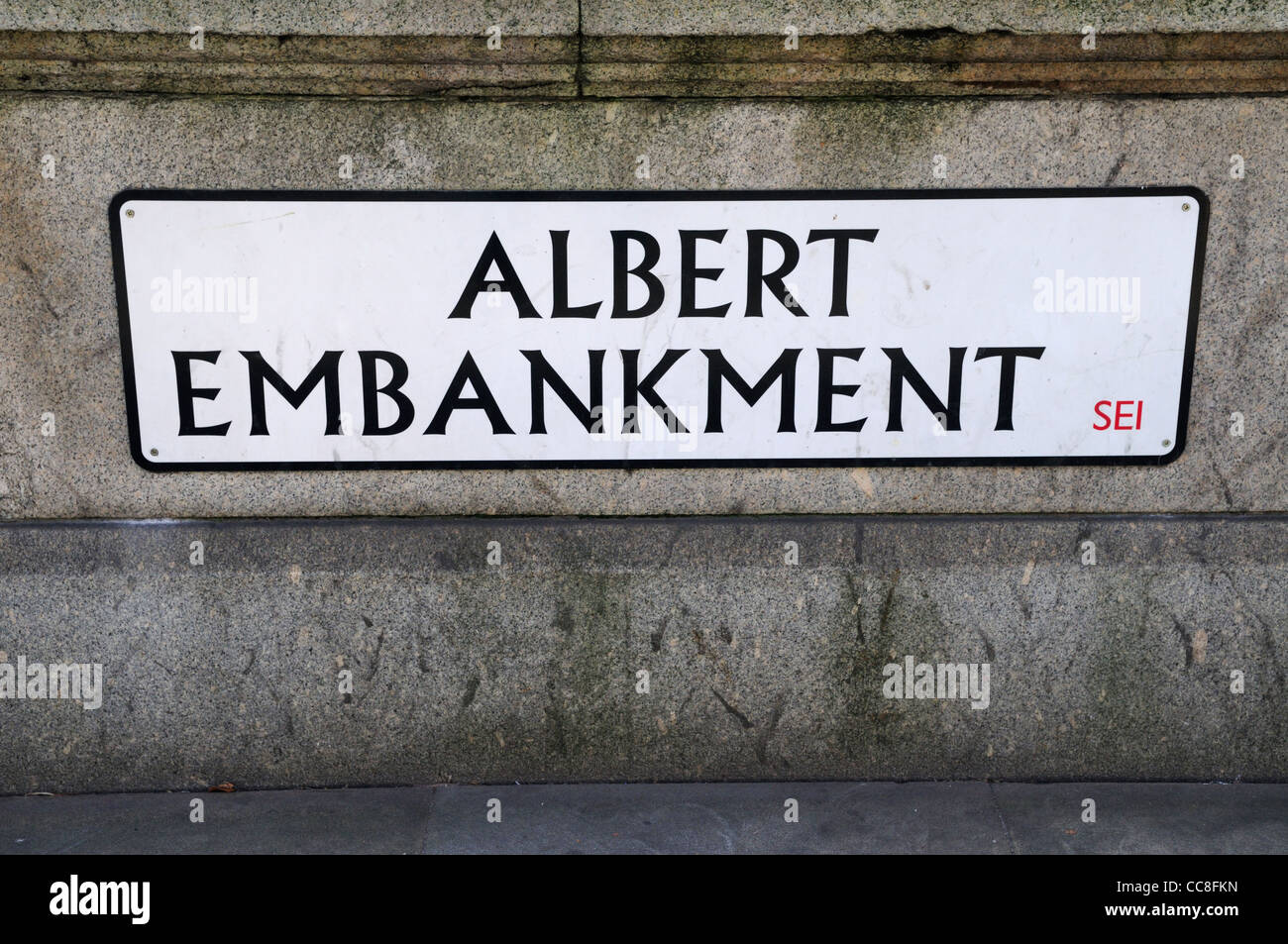 Albert Embankment strada segno, London, England, Regno Unito Foto Stock
