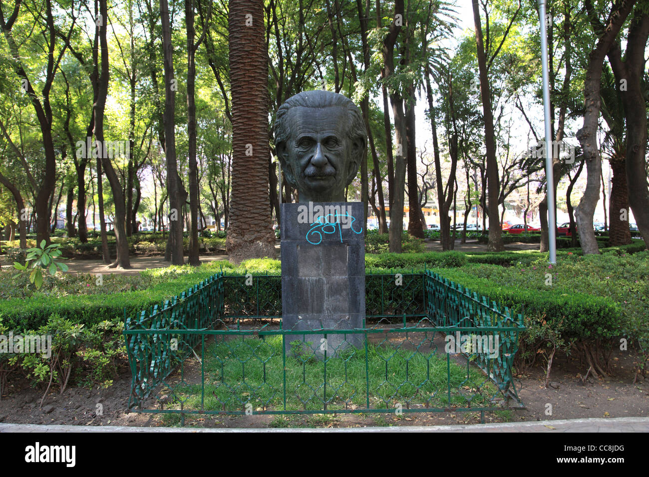 Statua di Einstein, Parque Mexico, Messico Park, Colonia Condesa, La Condesa, quartiere alla moda, Città del Messico, Messico Foto Stock