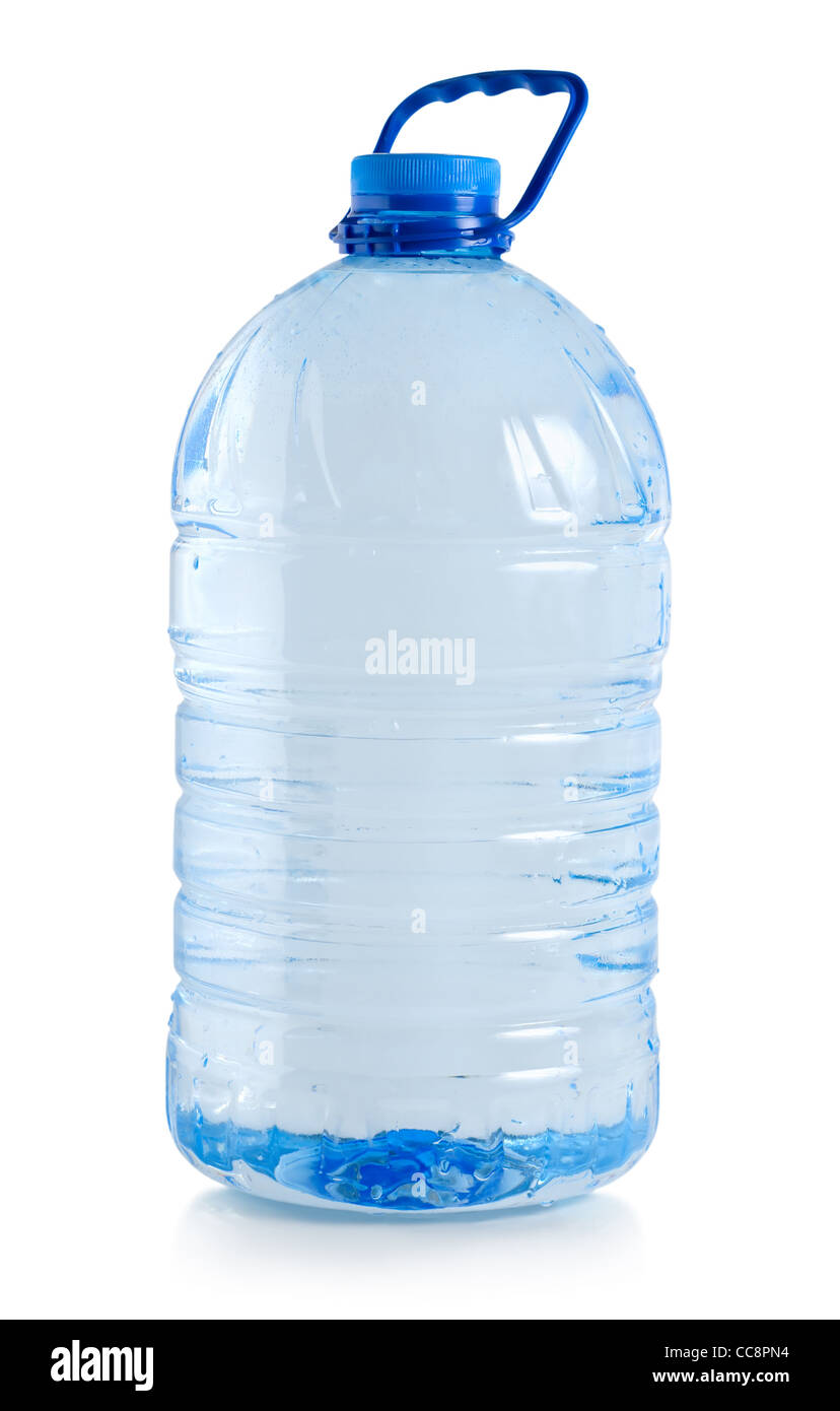 Bottiglia grande di acqua minerale isolato su uno sfondo bianco (percorso) Foto Stock