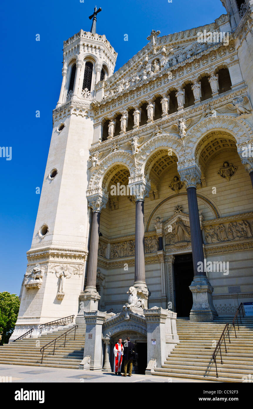 La basilica di Fourvière in città vecchia Vieux Lyon, Francia (Patrimonio Mondiale dell'UNESCO) Foto Stock