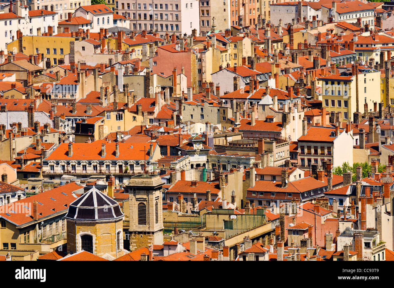 Città vecchia Vieux Lyon dalla collina di Fourvière, Francia (Patrimonio Mondiale dell'UNESCO) Foto Stock