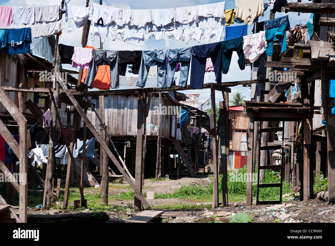 Iquitos, Perù. La baraccopoli in Belen quartiere Foto Stock