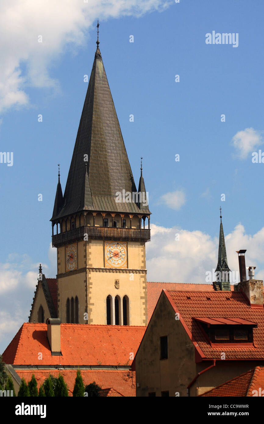 Torre di Saint Giles (Egidio) Chiesa di Bardejov, Slovacchia Foto Stock