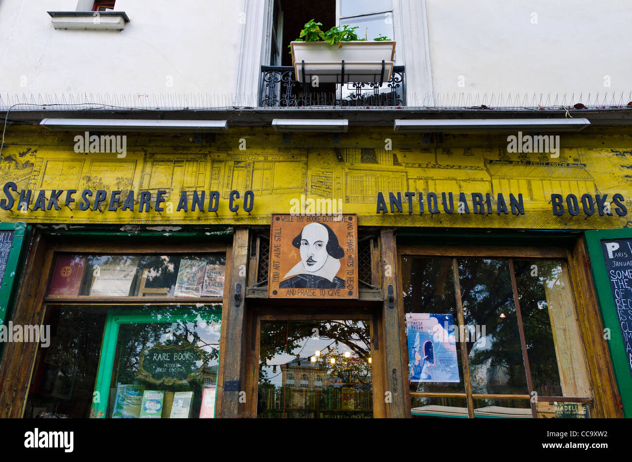 Shakespeare e la società bookstore, sulla riva sinistra di Parigi, Francia Foto Stock