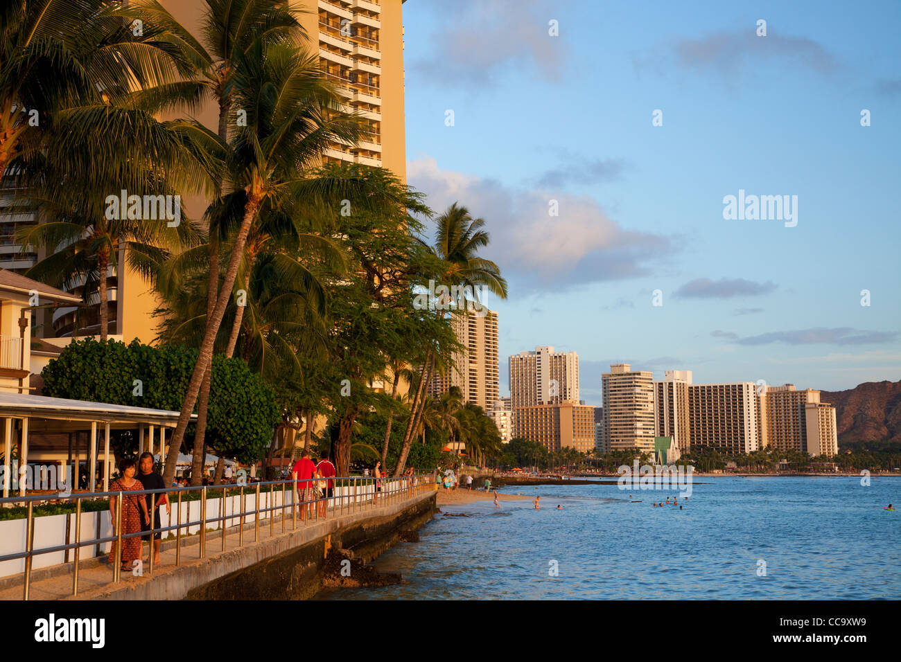 La spiaggia di Waikiki, Honolulu, Hawaii. Foto Stock