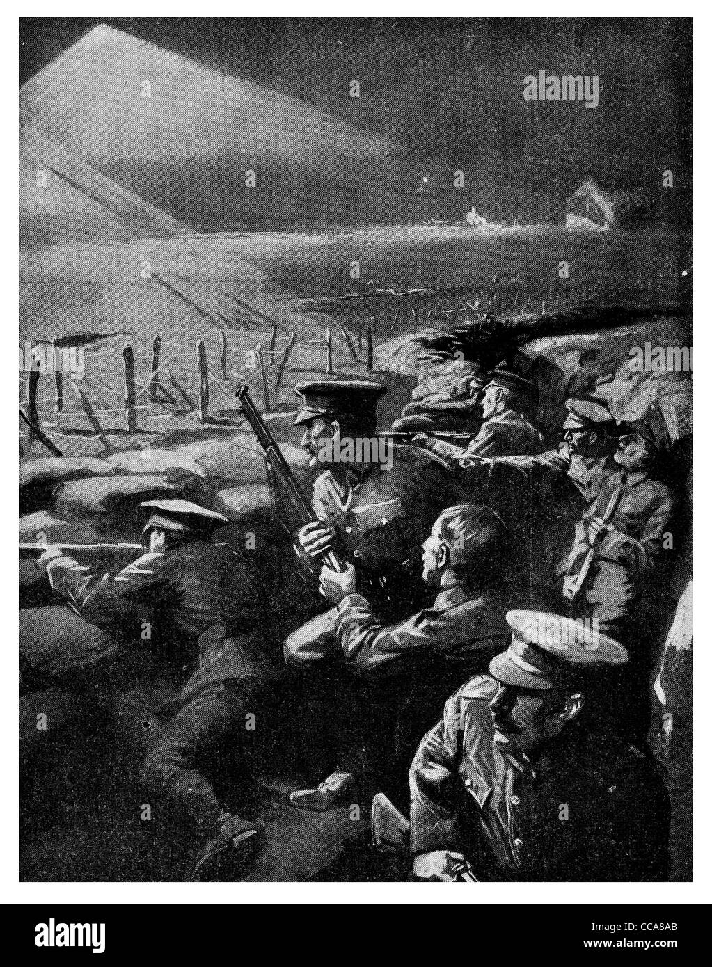 1915 cecchino britannico utilizza star shell notte di luce una guerra di trincea nemico ucciso obiettivo di tiro Ricognizione di filo spinato flare Foto Stock