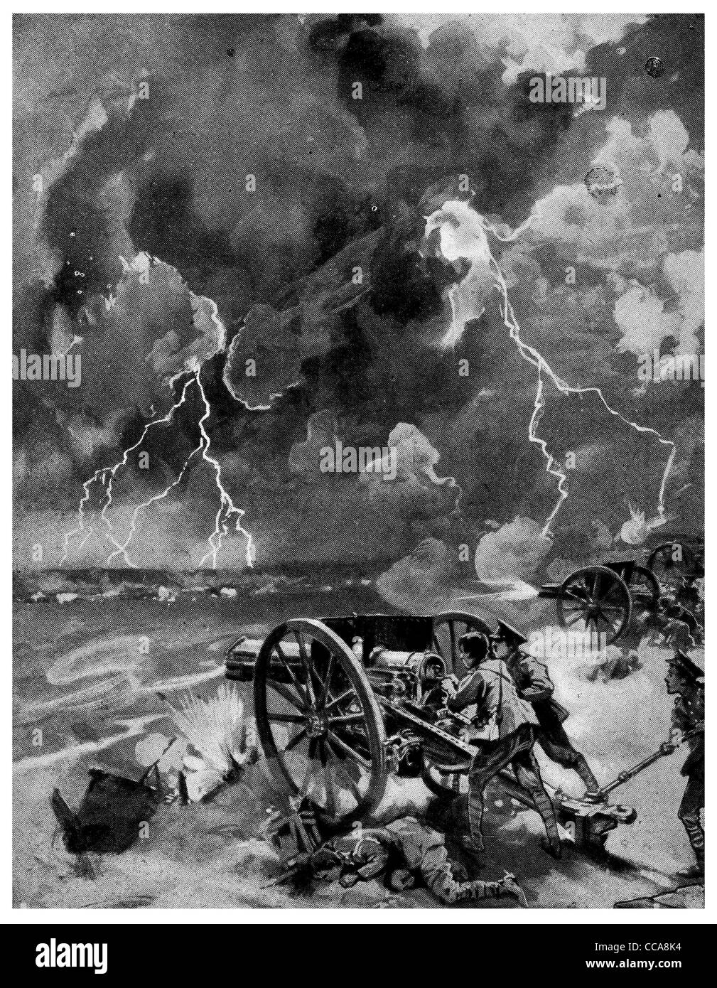 Nature battaglia di artiglieria temporale pistola fuoco gunner gunners fulmine tempesta meteo natura inferno bombardamento del terrore Foto Stock