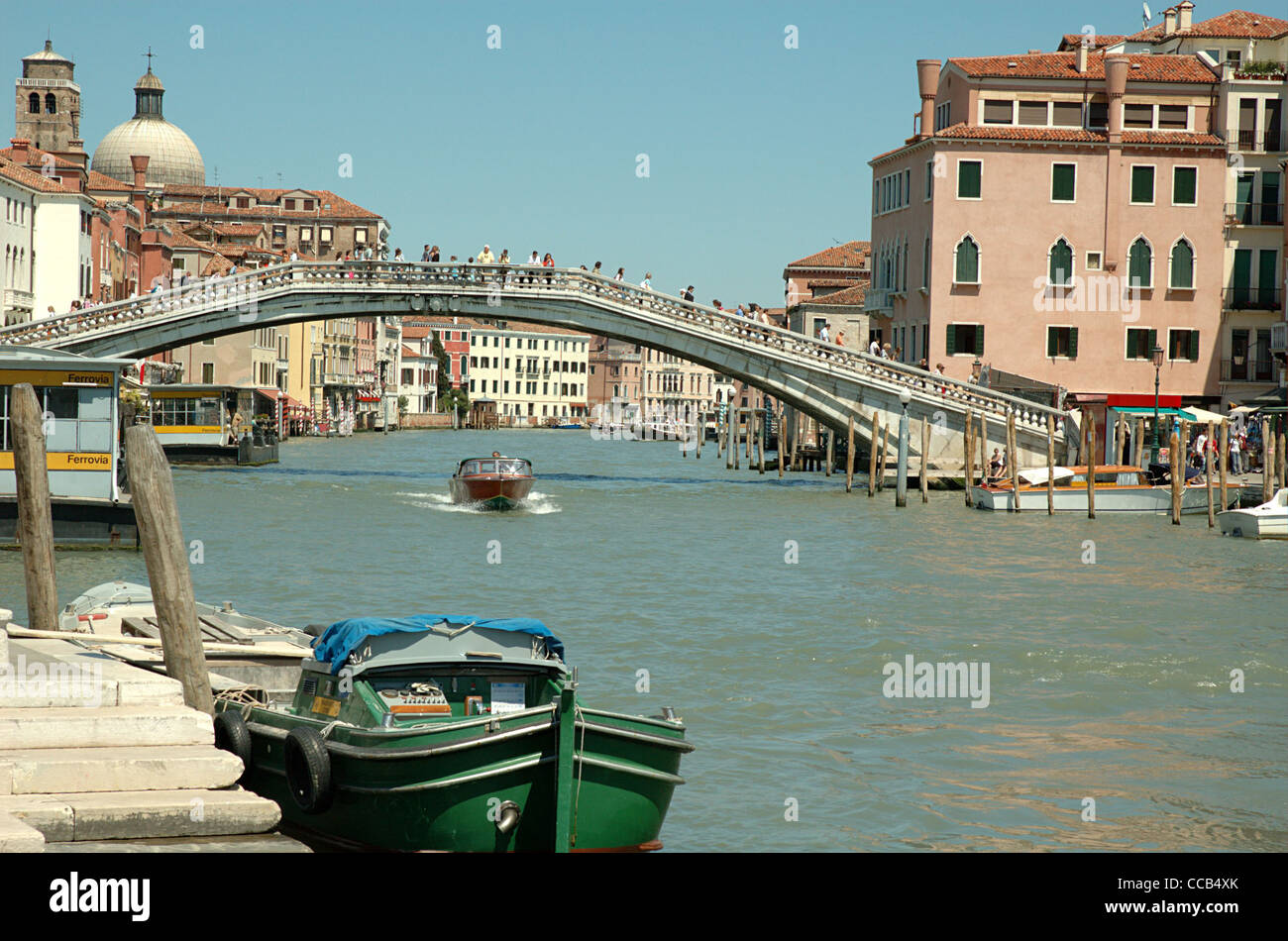Il Ponte degli Scalzi, Venezia. Ponte degli Scalzi sul Canal Grande di Venezia. Foto Stock