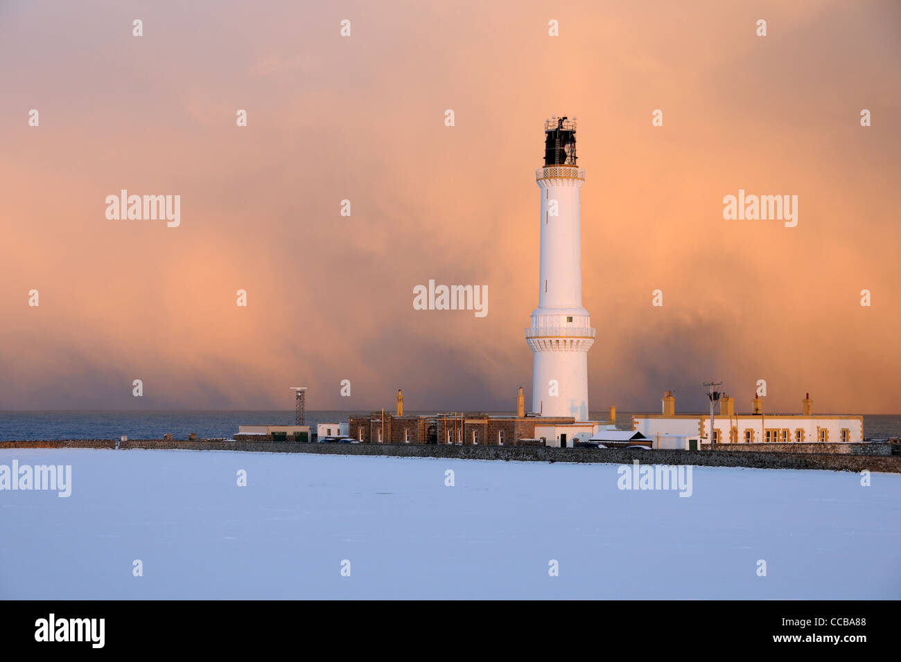 Corpino Ness faro nella neve, Aberdeen Foto Stock