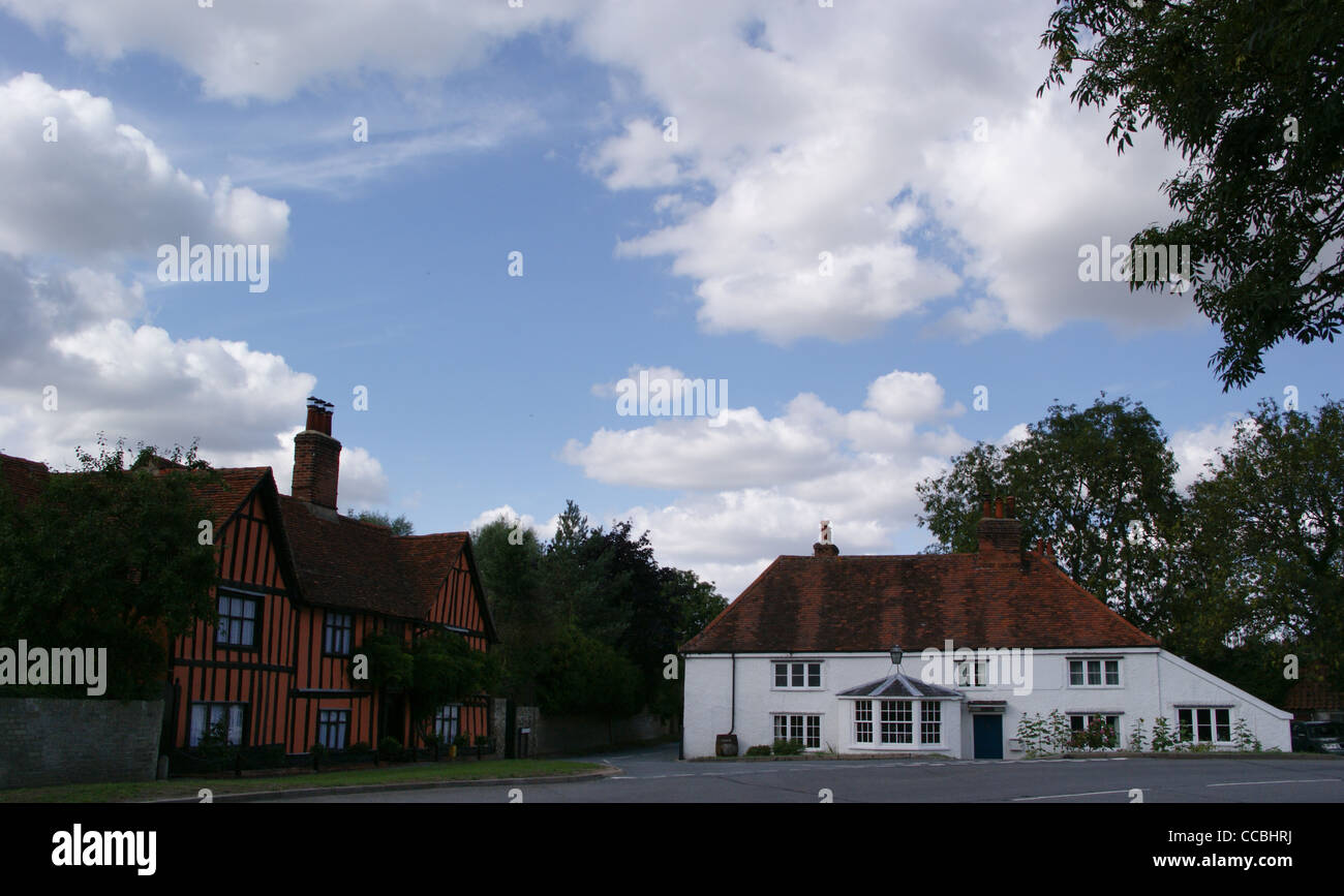 Tipiche case a graticcio, Stratford Santa Maria, Suffolk, Inghilterra Foto Stock