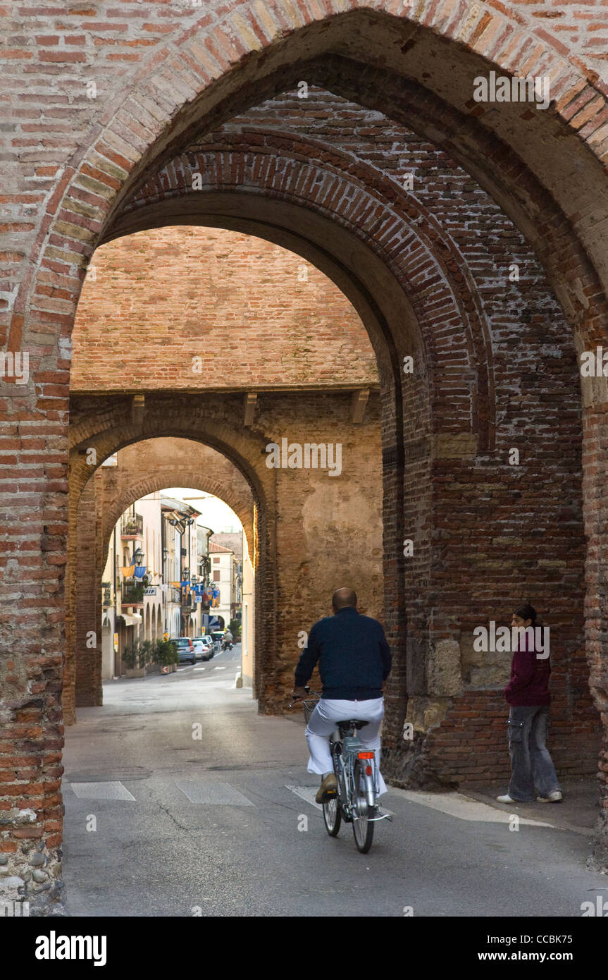 Pareti, cittadella, Italia Foto Stock