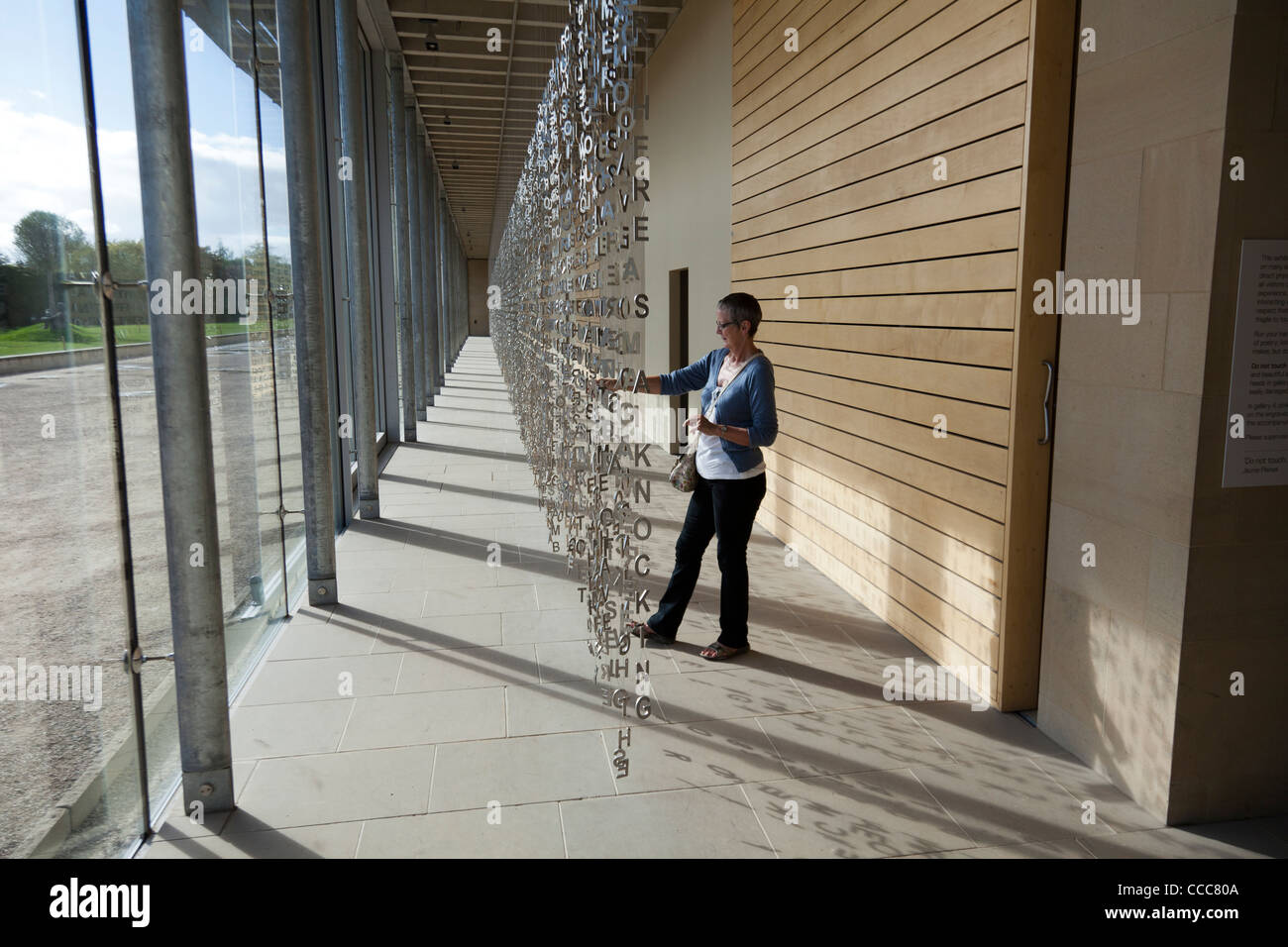 29 palme di Jaume da Plensa a nella galleria sotterranea a Yorkshire Sculpture Park,U Foto Stock