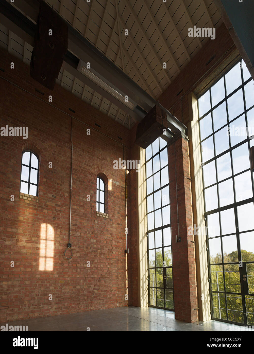 Mulino di polvere uffici pollard thomas & edwards pte 2009 interno di acqua storica struttura torre Foto Stock