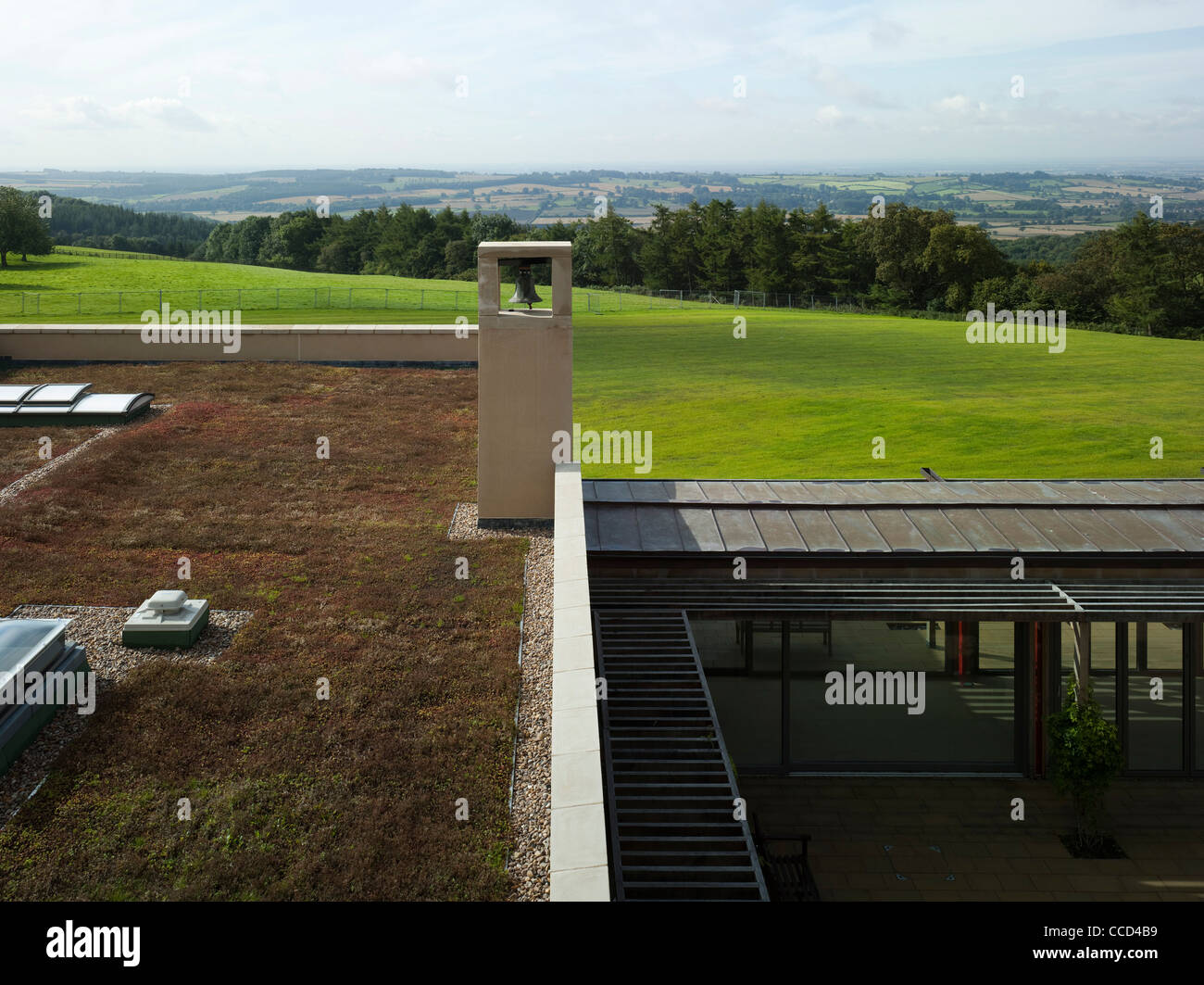 Abbazia di stanbrook da Feilden Clegg Bradley studios, vista in elevazione del tetto per il paesaggio Foto Stock