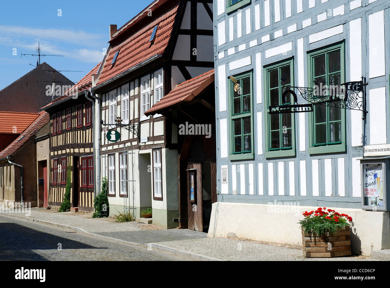 Gli edifici di vecchia costruzione nella città di Dahme in Mark Brandenburg. Foto Stock