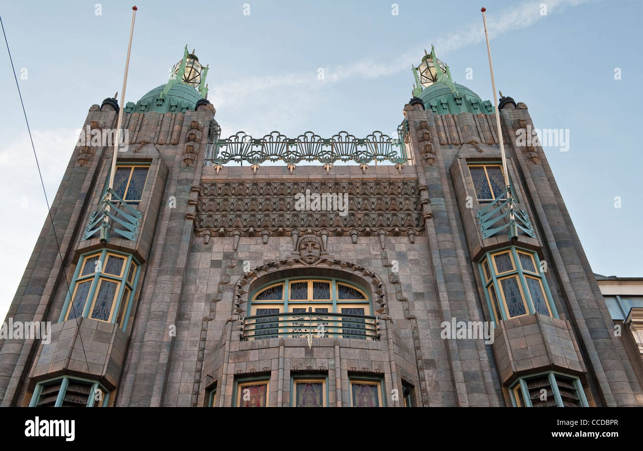 Il famoso Teatro Tuschinski (Pathé Tuschinski) di Amsterdam, Paesi Bassi, costruito nel 1921 Foto Stock