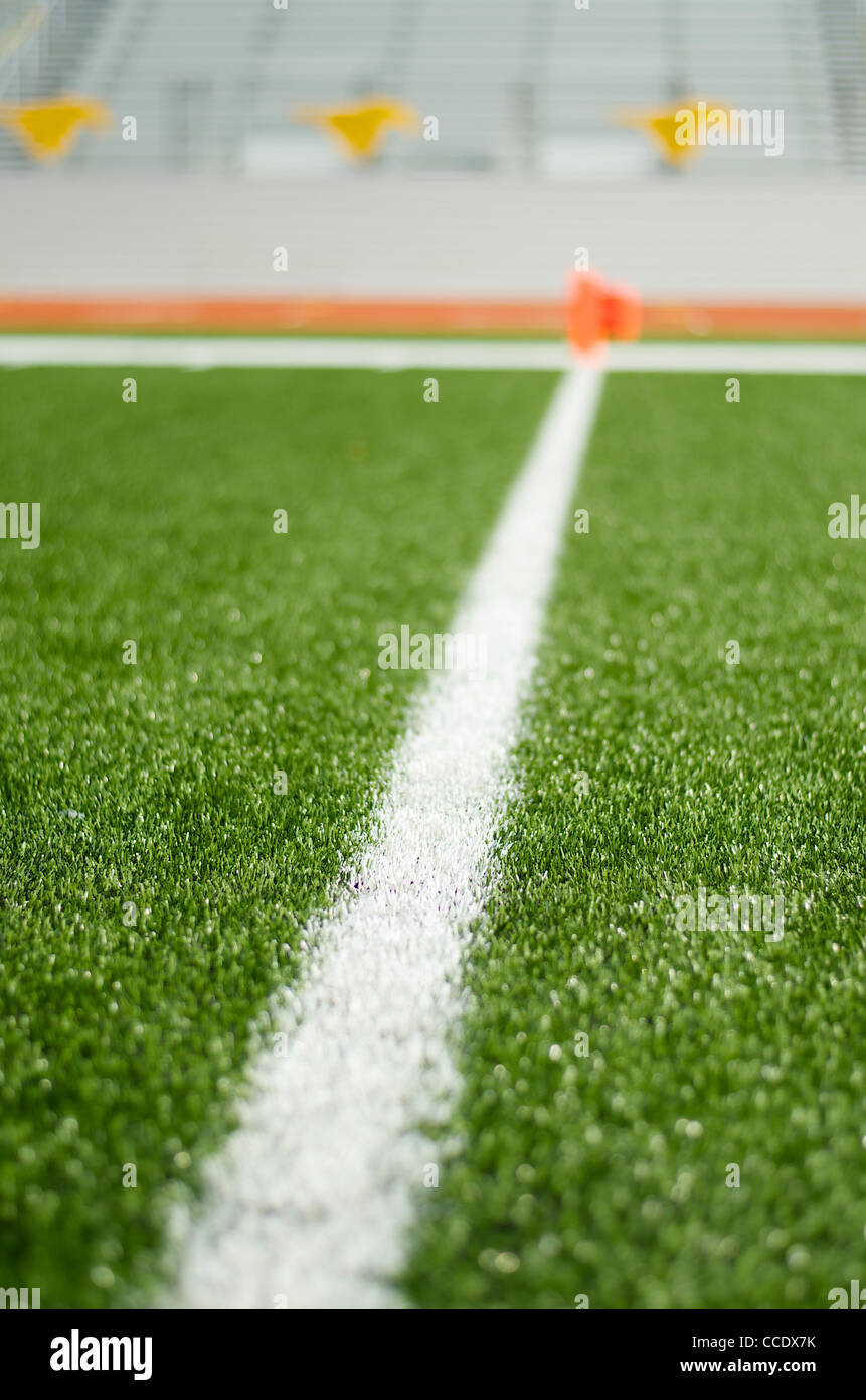 Linea di traguardo di un campo di calcio Foto Stock