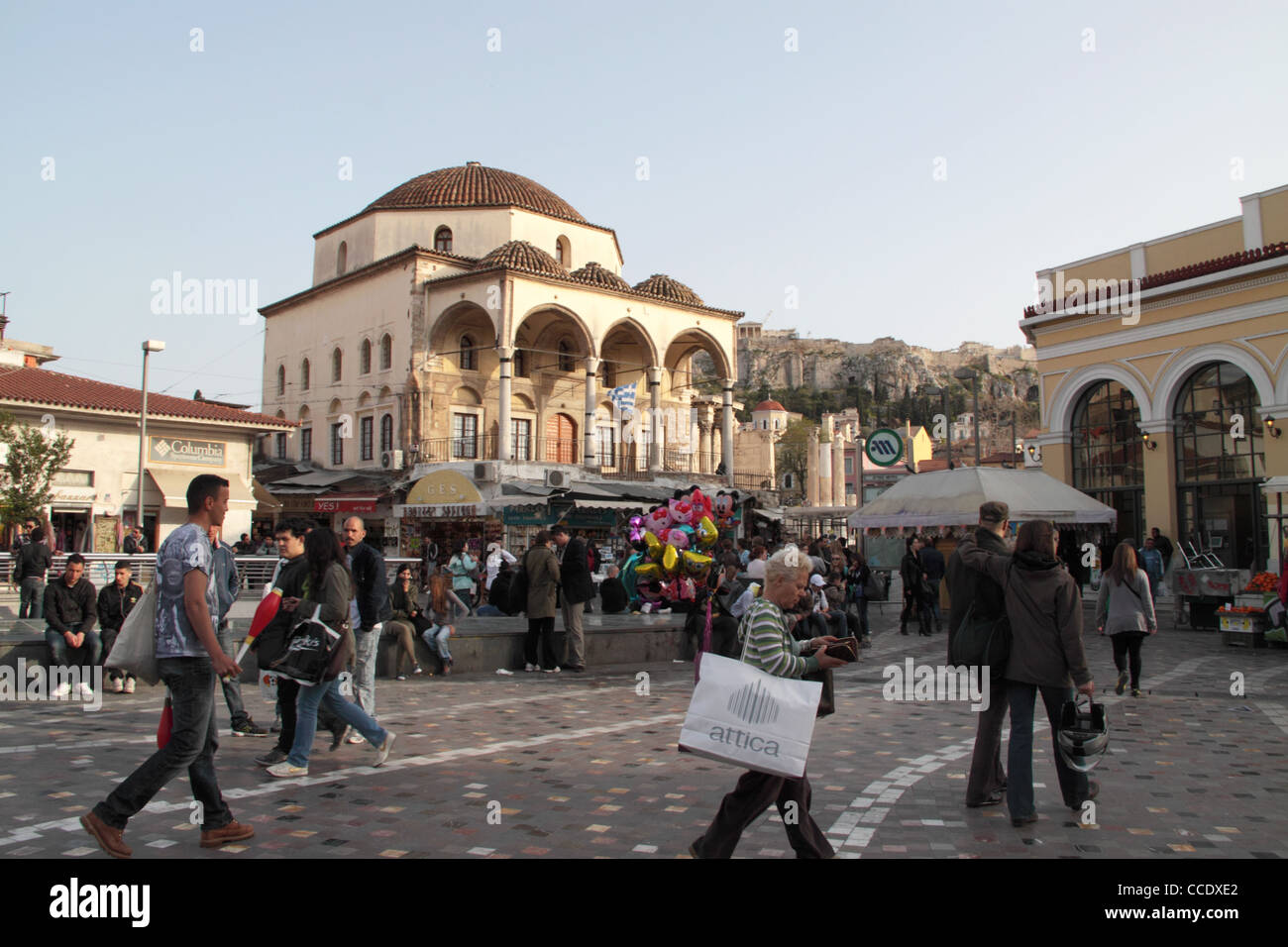 Museo Greco di arte popolare, ospitati nel 'Tzami Tzistaraki' (moschea), Piazza Monastiraki, Atene, Attica, Grecia Foto Stock