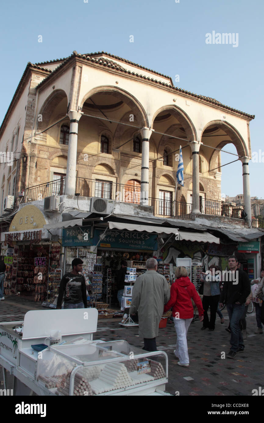 Museo Greco di arte popolare, ospitati nel 'Tzami Tzistaraki' (moschea), Piazza Monastiraki, Atene, Attica, Grecia Foto Stock