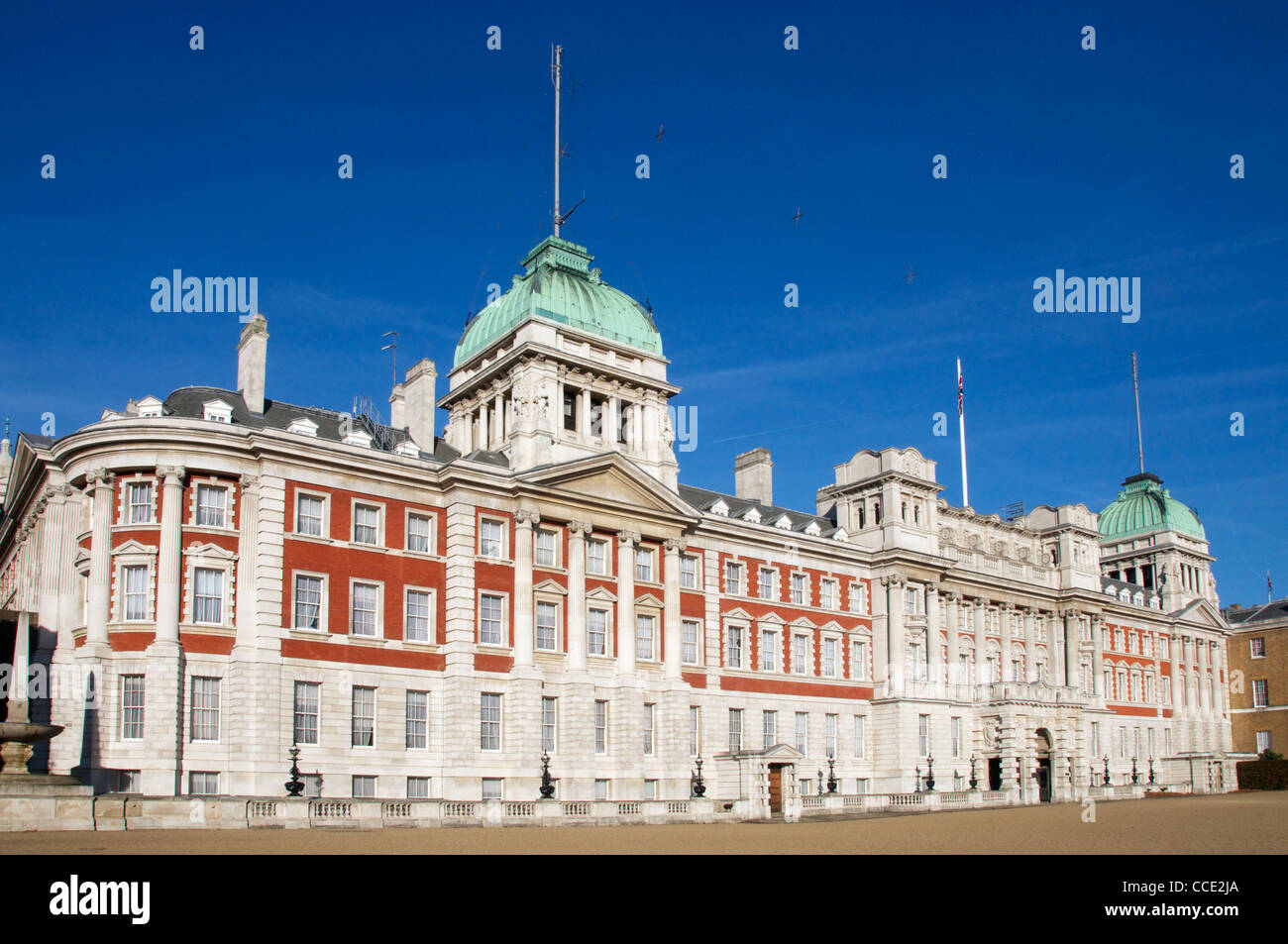 Admiralty House la sfilata delle Guardie a Cavallo London Inghilterra England Foto Stock