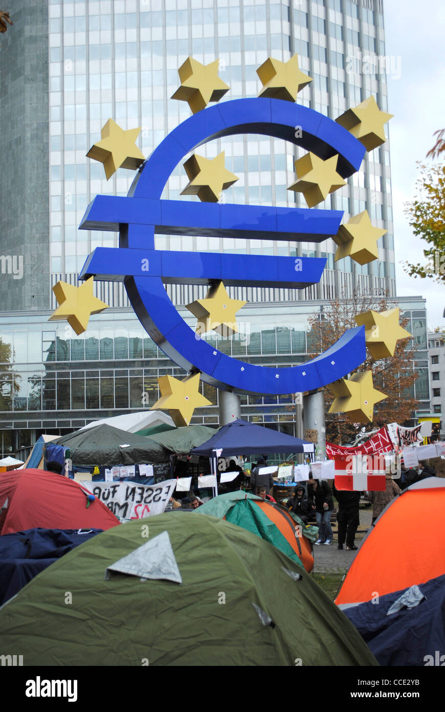 Occupare Frankfurt camp al di fuori della Banca Centrale Europea, Germania Foto Stock