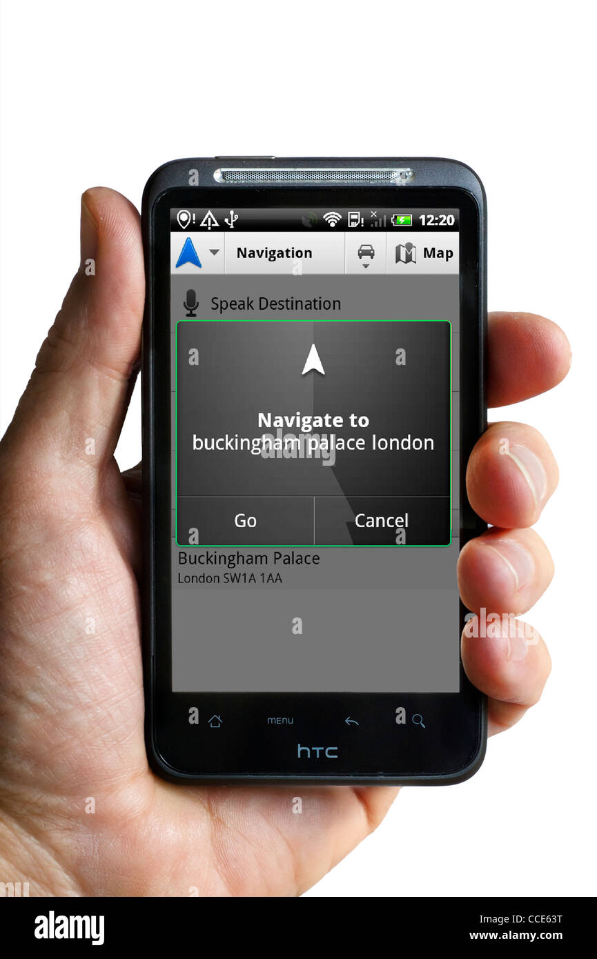 Il riconoscimento vocale su Google Maps Navigation con un smartphone HTC Foto Stock