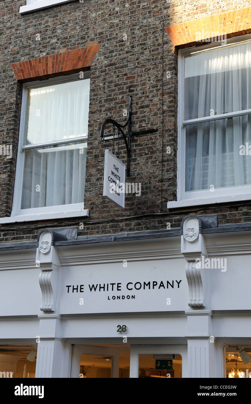 Il White Company of London ornati in negozio di fronte york England Regno Unito Foto Stock