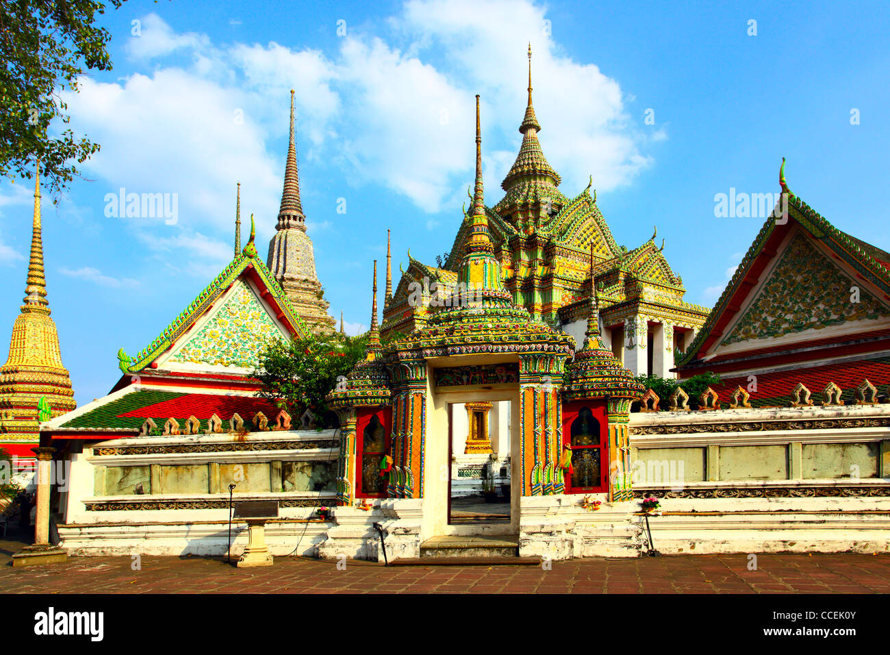 Ingresso al Wat Pho tempio. Bangkok. Thailandia. Foto Stock