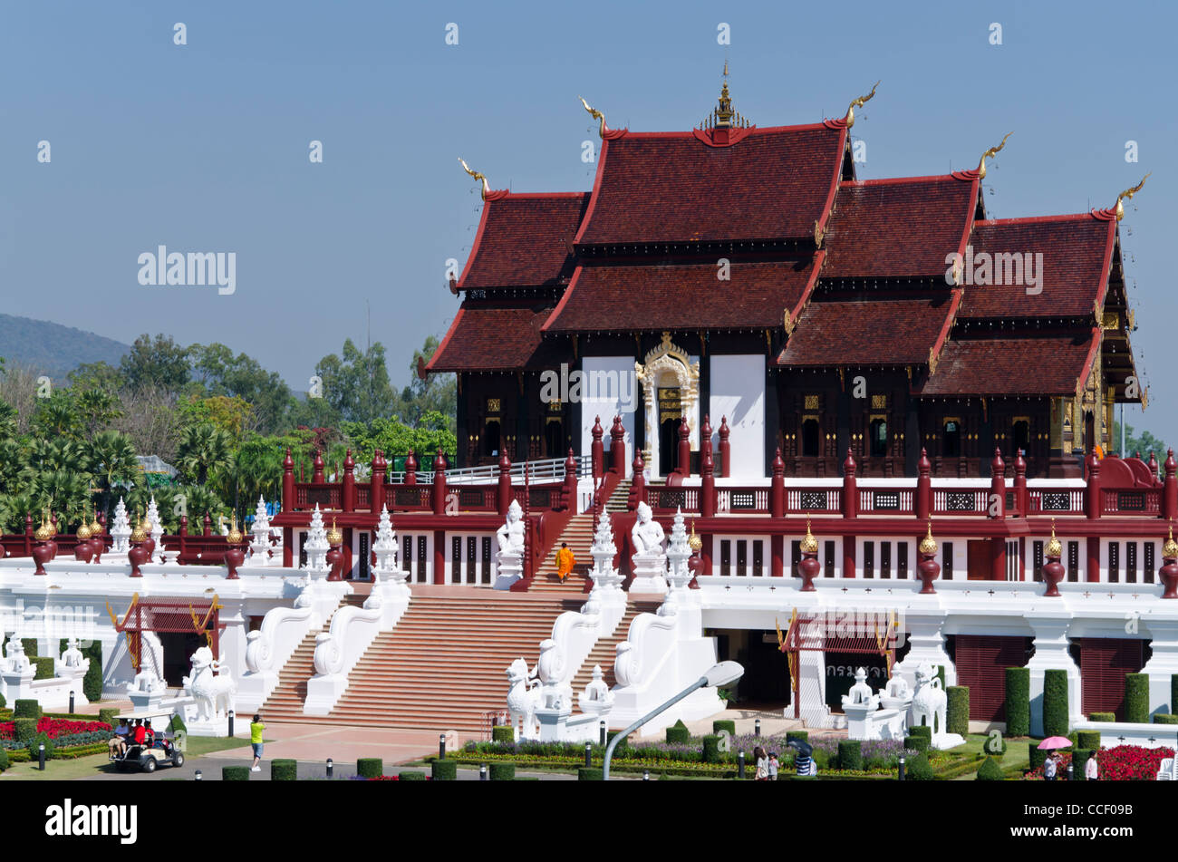 Il tempio thailandese ispirato Royal Pavilion presso il Royal Flora Expo in Chiang Mai Thailandia. Foto Stock