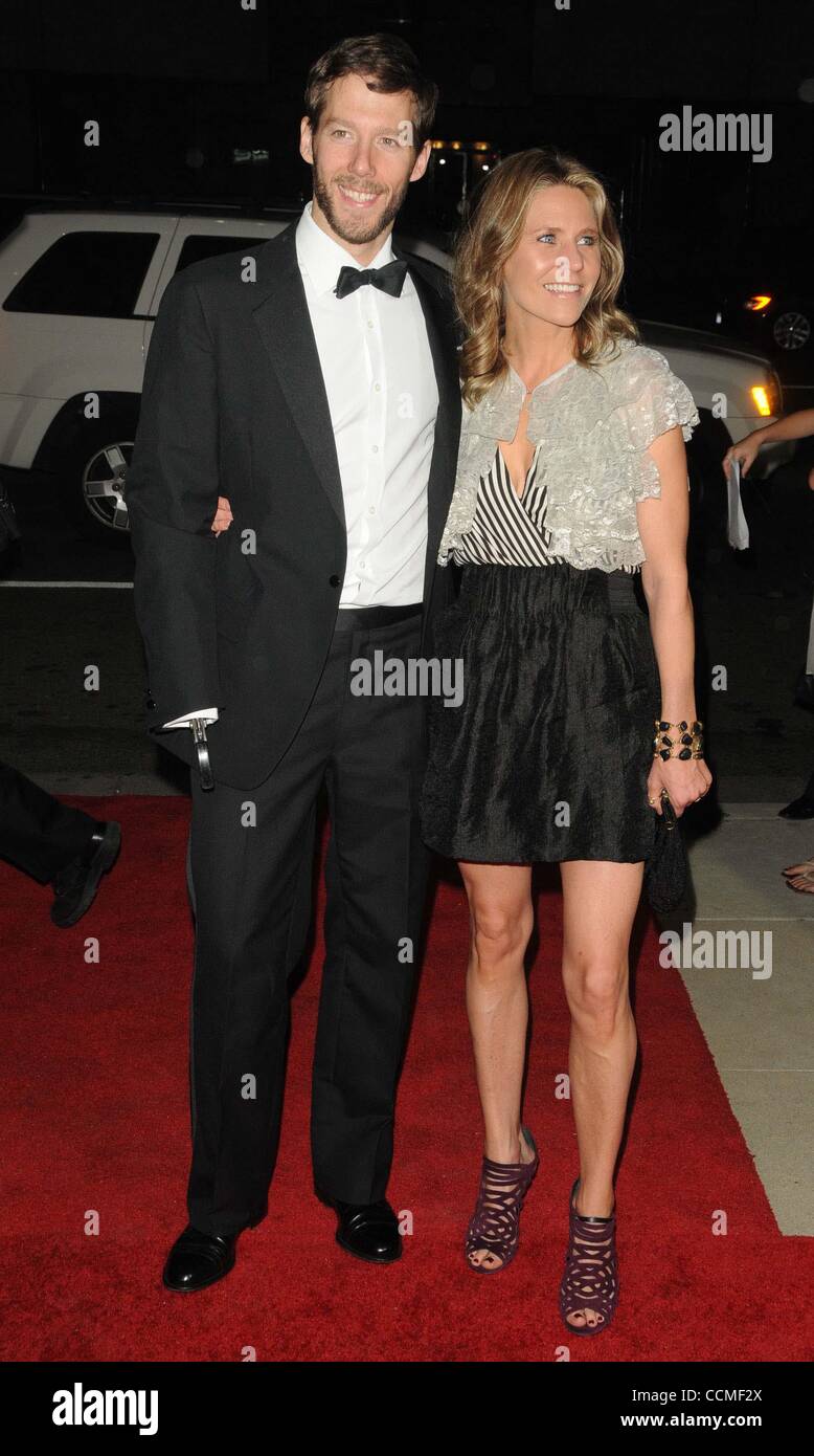 Nov. 3, 2010 - Los Angeles, California, Stati Uniti - Aron Ralston frequentando il Los Angeles Premiere di 127 ore presso la Academy of Motion Picture Arts e la scienza di Beverly Hills, la California il 3 novembre 2010. 2010.K66720DLONG.(Immagine di credito: Â© D. lunga/Globe foto/ZUMApress.com) Foto Stock