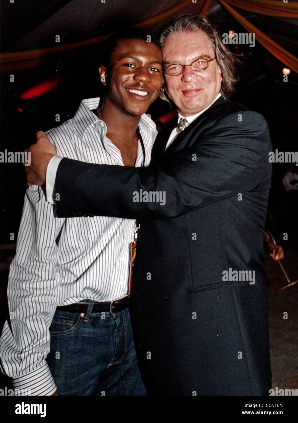 27 mar 2004 - San Antonio, Texas, Stati Uniti - Premiere di Alamo , San Antonio , Texas , Leon Rippy con Edwin Hodge ha , 03/27/2004. / K36349JN(Immagine di credito: © Jeff Newman/Globe foto/ZUMAPRESS.com) Foto Stock