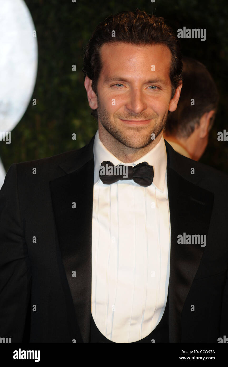 Bradley Cooper arriva a Vanity Fair la cena e dopo la festa per celebrare il 82Academy Awards, domenica 7 marzo, 2010, al Sunset Tower Hotel in West Hollywood, California. Ricca SCHMITT/ZUMA PREMERE Foto Stock