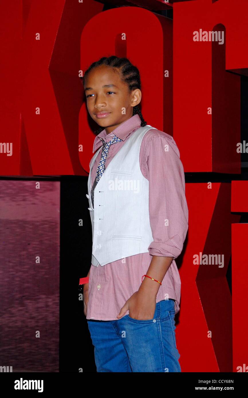 Mar 17, 2010 - Hollywood, California, Stati Uniti - Jaden Smith.rivoluzionarie stella maschio del Jear.''The Karate Kid'' Photocall.presso l'Hotel Paris Las Vegas, Nevada 03-17-2010. 2010.K6488RHARV.(Immagine di credito: Â© Roger Harvey/Globe foto/ZUMApress.com) Foto Stock