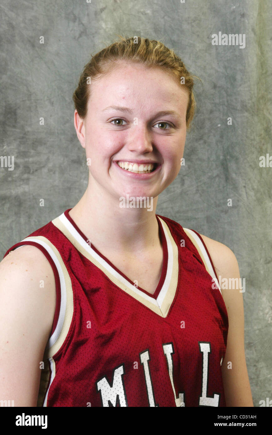 Pilar Mullins di mulini ad alta è a volte' All-County Team. (Mathew Sumner/San Mateo County Times) Foto Stock