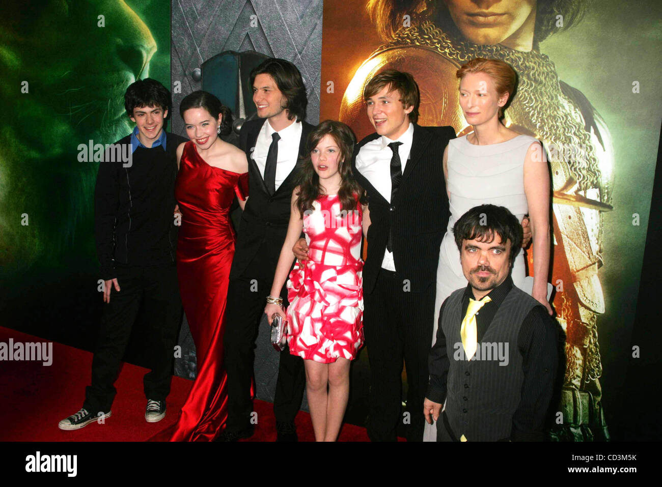 7 maggio 2008 - New York New York, Stati Uniti - K58173RM.Premiere mondiale di ''The Chronicles of Narnia Prince Caspian''. ZIEGFELD Theatre di New York New York 05-07-2008. 2008.Skandar Keynes, Anna Popplewell, BEN BARNES, GEORGIE HENLEY, William Mosley, TILDA SWINTON E PETER DINKLAGE(Immagine di credito: Â© Foto Stock