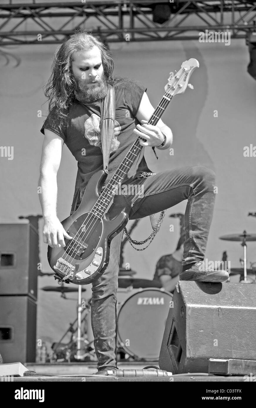 Jun 05, 2008 - Nashville, Tennessee, Stati Uniti d'America - bassista chitarrista PAT guarnizioni del risguardo del libretto di banda suona dal vivo come parte del 2008 Austin City Limits Music Festival che ha avuto luogo a Zilker park si trova a Austin. La tre giorni di multi-stadio festival con otto tappe hanno attirato migliaia di fan della musica da vedere Foto Stock