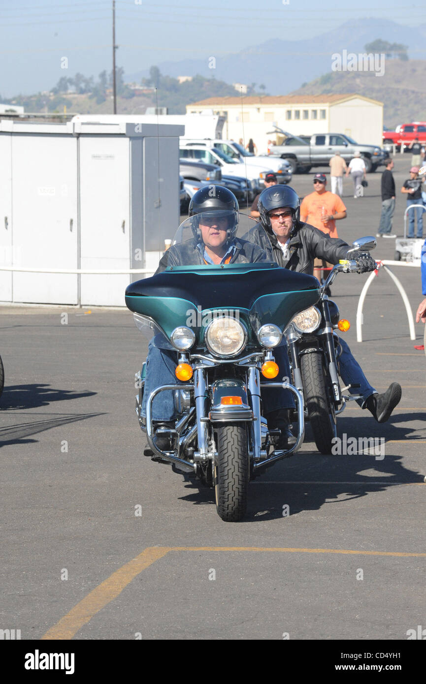 Oct 26, 2008-Pomona, CALIFORNIA, STATI UNITI D'AMERICA-comico jay leno arriva a Love Ride 25 tenuto presso il Pomona fiera dove LENO ha agito come Grand maresciallo. (Credito Immagine: cr Scott Mitchell/ZUMA premere Foto Stock