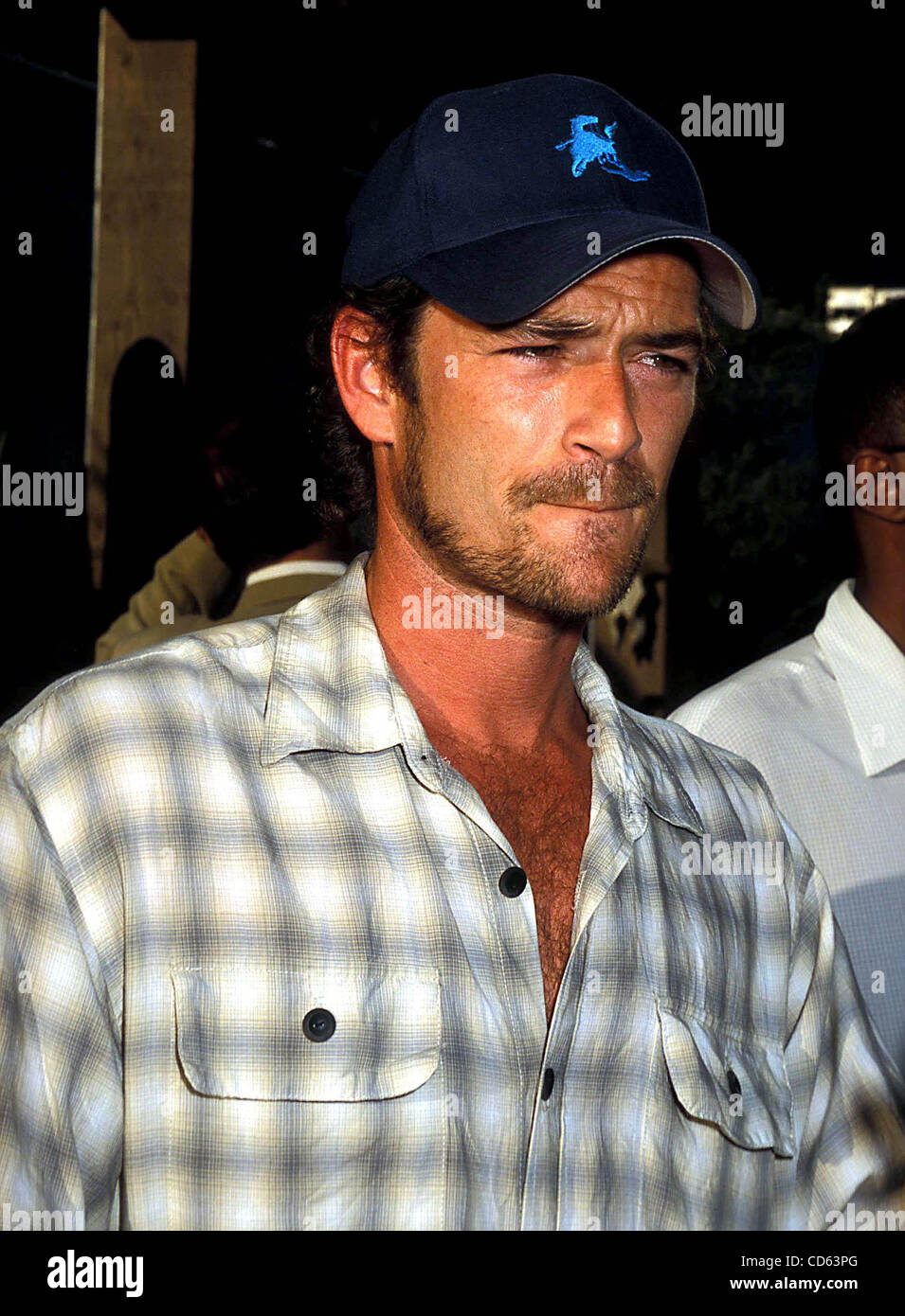 Agosto 13, 2003 - Hollywood, California, Stati Uniti - Mi7883.GAMMA OPEN PREMIERE AL ARCLIGHT CINEMA HOLLYWOOD ,CA.08/11/2003. / / 2003.LUKE PERRY(Immagine di credito: Â© Phil Roach/Globe foto/ZUMAPRESS.com) Foto Stock