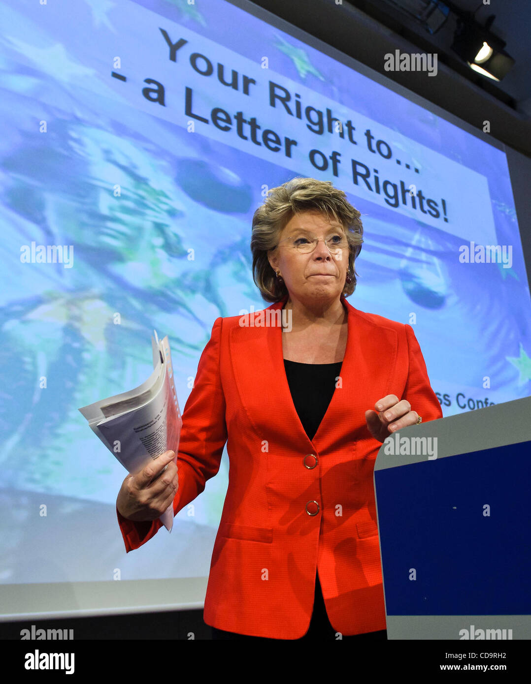 Luglio 20, 2010 - Bruxelles, BXL, Belgio - Commissario UE per la giustizia, i diritti fondamentali e cittadinanza Viviane Reding a partire dal Lussemburgo tiene una conferenza stampa sulla proposta della Commissione sulle garanzie procedurali a favore di indagati in procedimenti penali presso la sede centrale dell'UE a Bruxelles, in Belgio il 20 Foto Stock