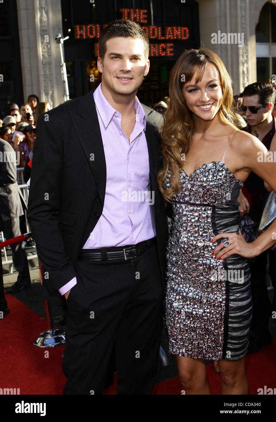 Agosto 02, 2010 - Los Angeles, California, Stati Uniti - Rick Malambri; Sharni Vinson.''Step fino 3D'' Los Angeles Premiere detenute El Capitan theater.Los Angeles,California 08-02-2010.Credit: - foto, Inc. 2010.K65437TL(Immagine di credito: Â© TLeopold/Globe foto/ZUMApress.com) Foto Stock