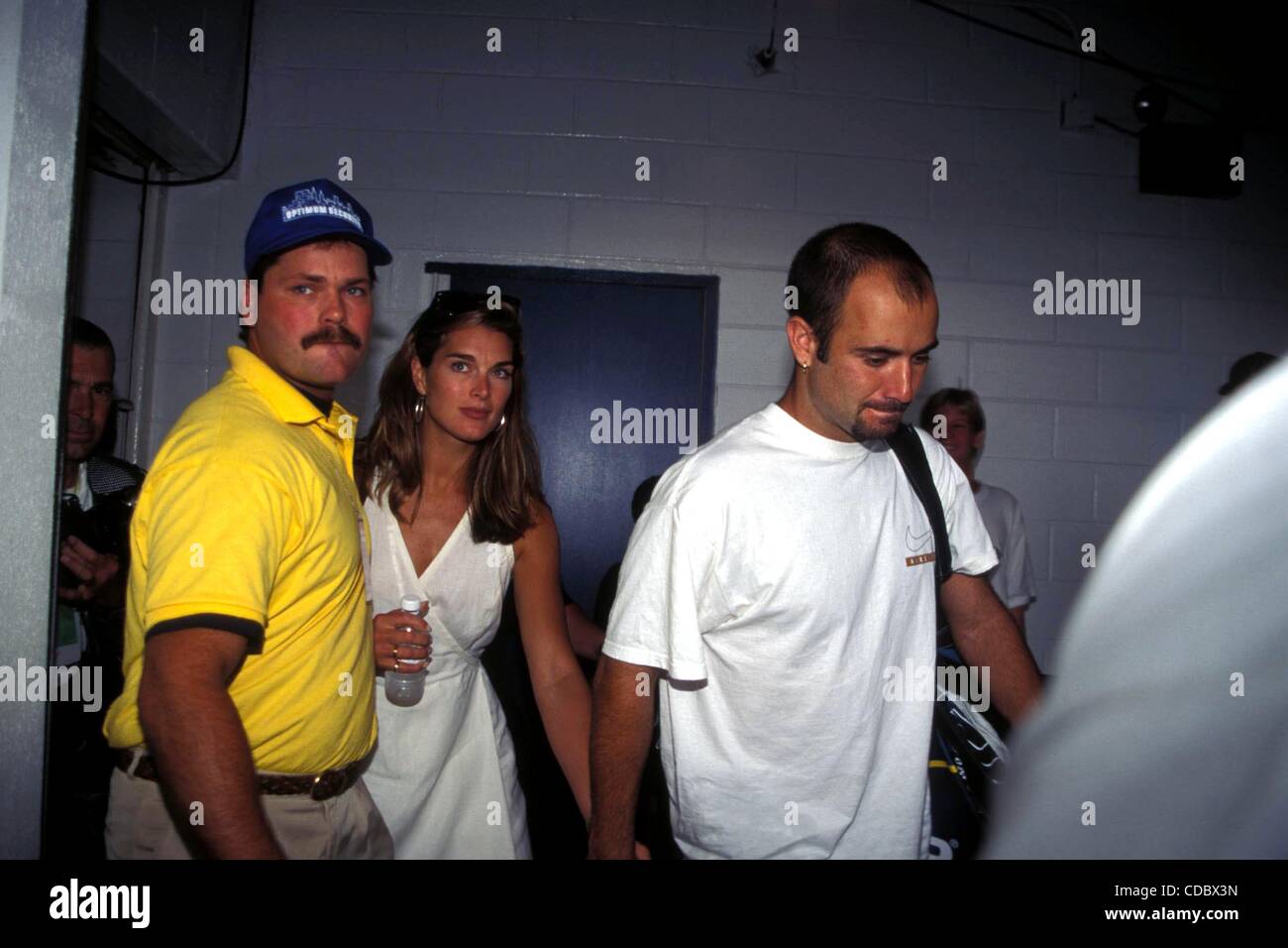 K2490AR.U.S. OPEN TENNIS 08/05/1995.Andre AGASSI E BROOKE SHIELDS. / Foto(Immagine di credito: Â© Andrea Renault/Globe foto/ZUMAPRESS.com) Foto Stock