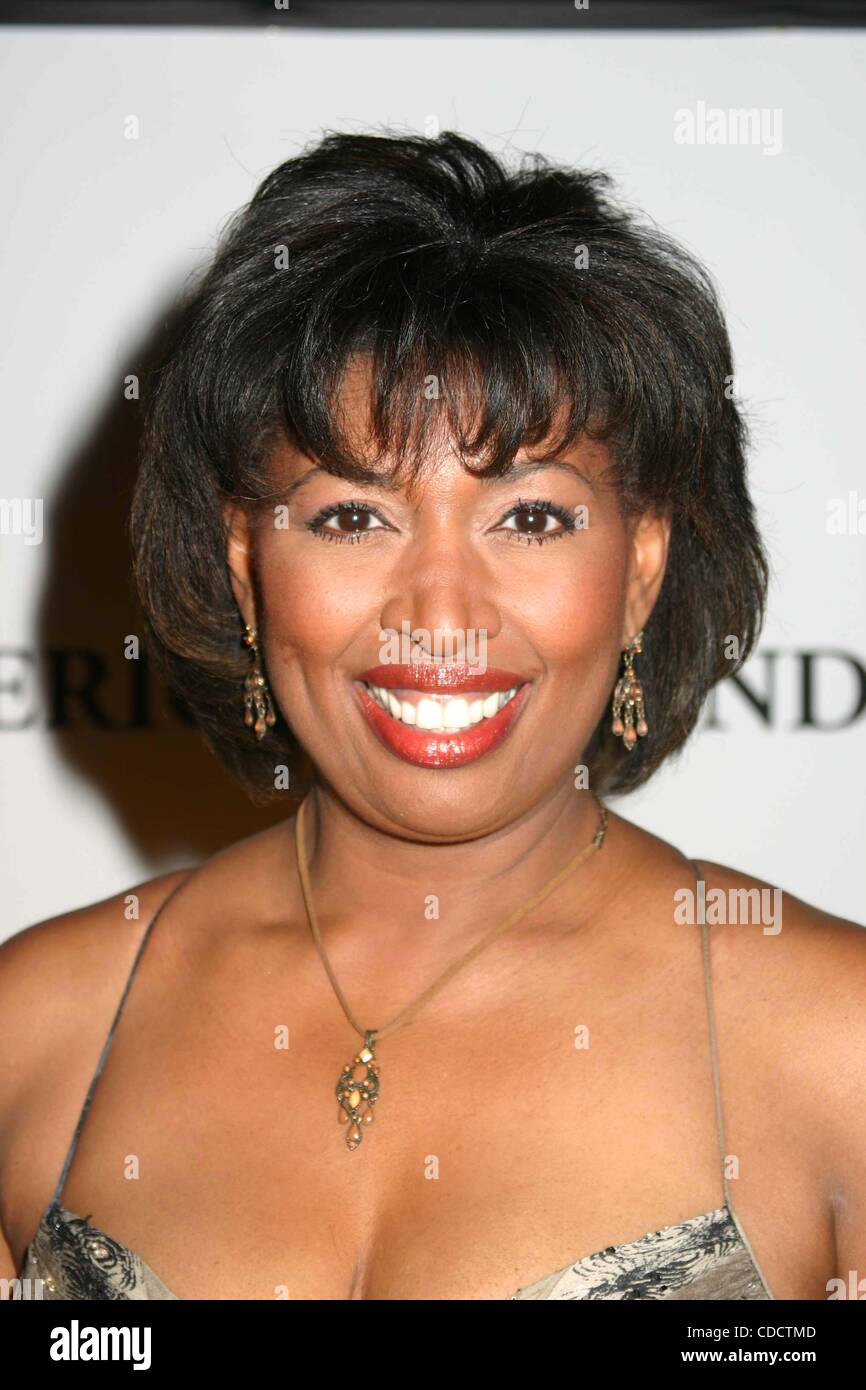 K35190ML.della Fondazione americana per l'Università delle Indie occidentali: il retaggio continua.CIPRIANI, New York New York 29/01/2004. / BRENDA BLACKMON(Immagine di credito: Â© Mitchell Levy/Globe foto/ZUMAPRESS.com) Foto Stock