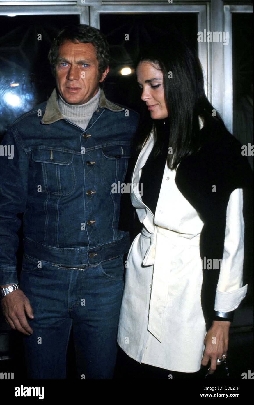 Il 1 gennaio, 2011 - Hollywood, California, Stati Uniti - STEVE MCQUEEN E ALI MACGRAW.''The Getaway'' PREMIERE 12/11/1972. / / STEVEMCQUENRETRO.(Immagine di credito: Â© Phil Roach/Globe foto/ZUMAPRESS.com) Foto Stock