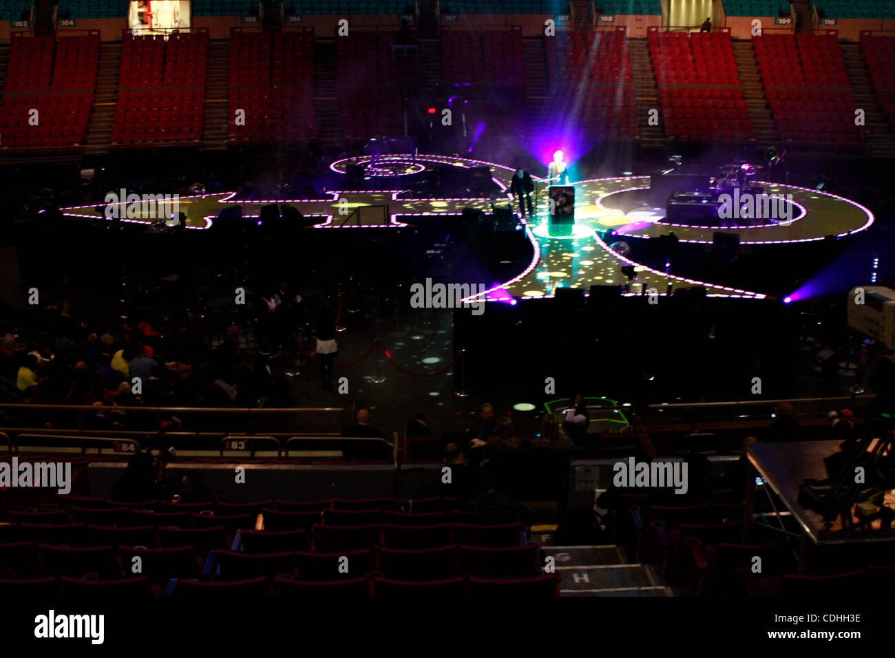 Feb 07, 2011 - New York New York, Stati Uniti - Principe di scena presso il Madison Square Garden. (Credito Immagine: © Rahav Segev/ZUMAPRESS.com) Foto Stock