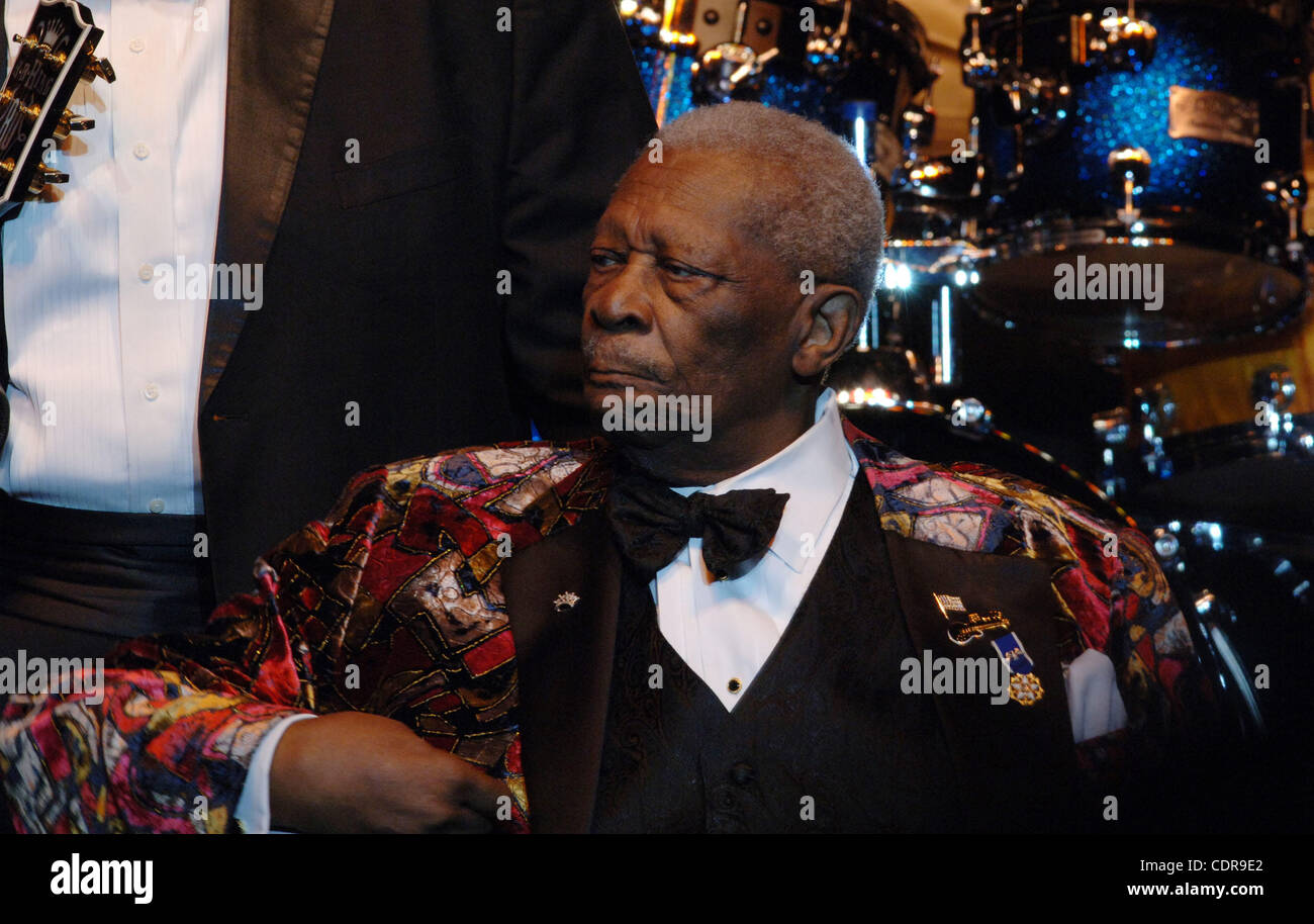 2 giugno 2011 - Norfolk, Virginia, Stati Uniti - BB King,15 tempo vincitore di Grammy e il re del blues si brucia la folla con la sua potente blues al centro costante. (Credito immagine: Foto Stock