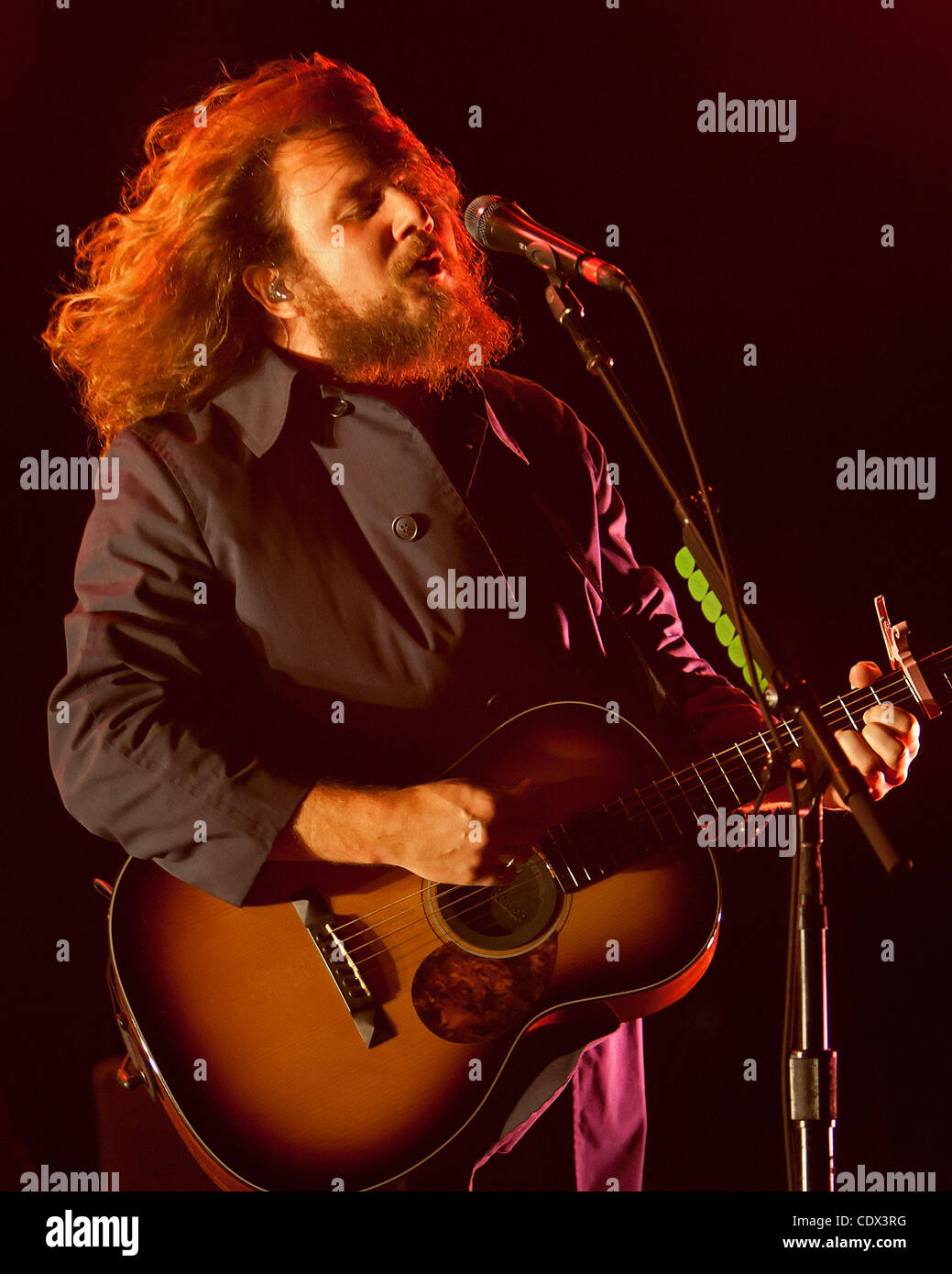 Agosto 04, 2011 - Morrison, Colorado, Stati Uniti - Cantante Jim James di "My Morning Jacket' esegue live al Red Rocks anfiteatro. (Credito immagine: Foto Stock